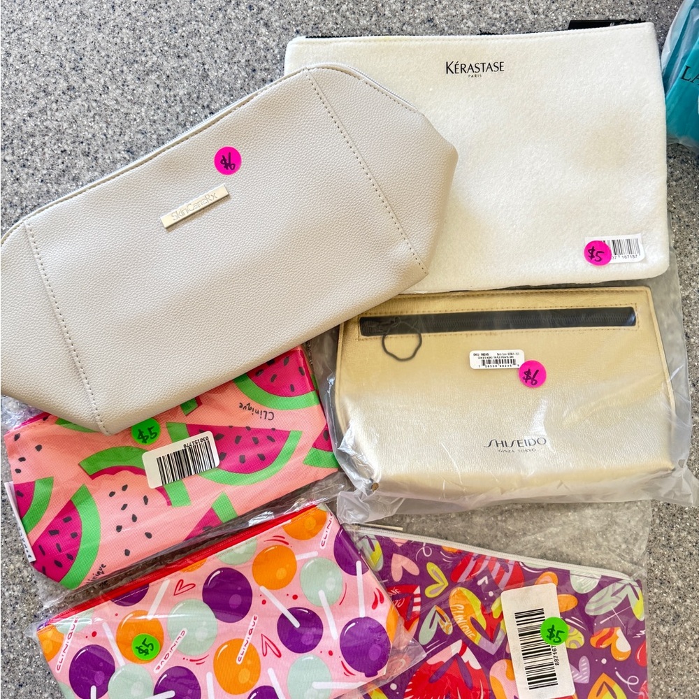 Makeup Bag Collections View 4